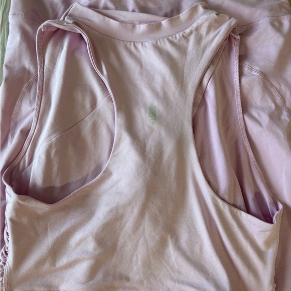 FP Movement Spin Me Set In Raspberry NWOT - Picture 3 of 5